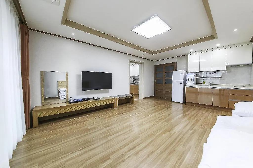 Jeju Sunbeach Hotel & Resort